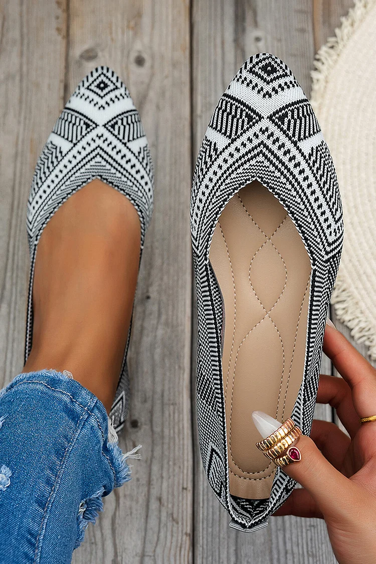Tribal Pattern Knitted Pointed Toe Slip On Casual Flats