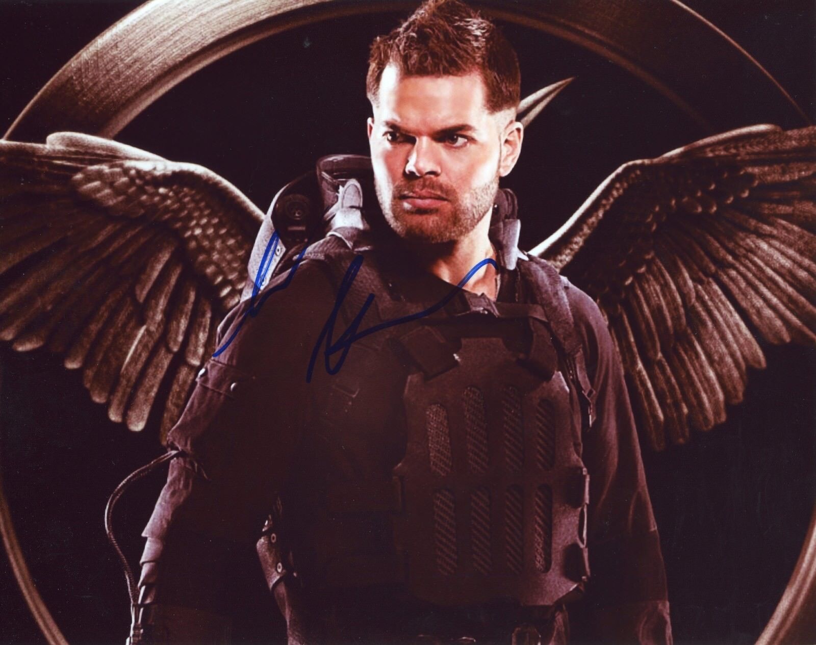 WES CHATHAM Authentic Hand-Signed The Hunger Games: Mockingjay
