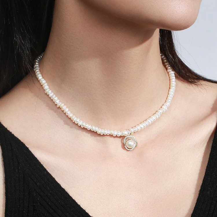 2022 Vintage Baroque Freshwater Pearl Necklace