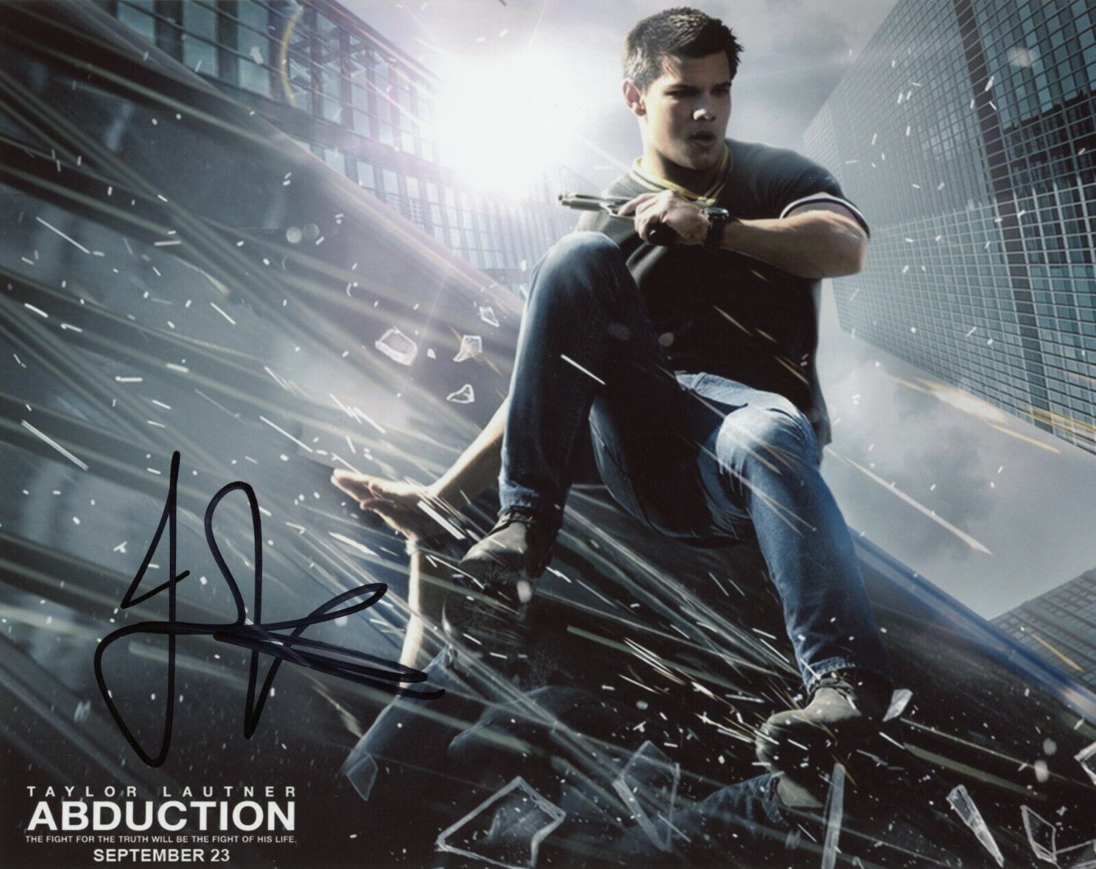 ~~ TAYLOR LAUTNER Authentic Hand-Signed ABDUCTION