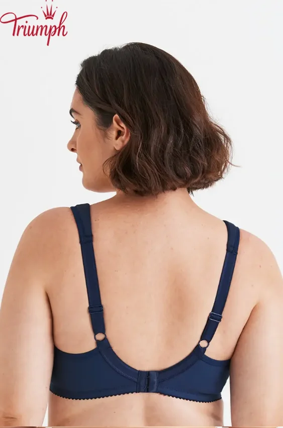 Triumph - (3 бр.) Сутиен с бродирани банели