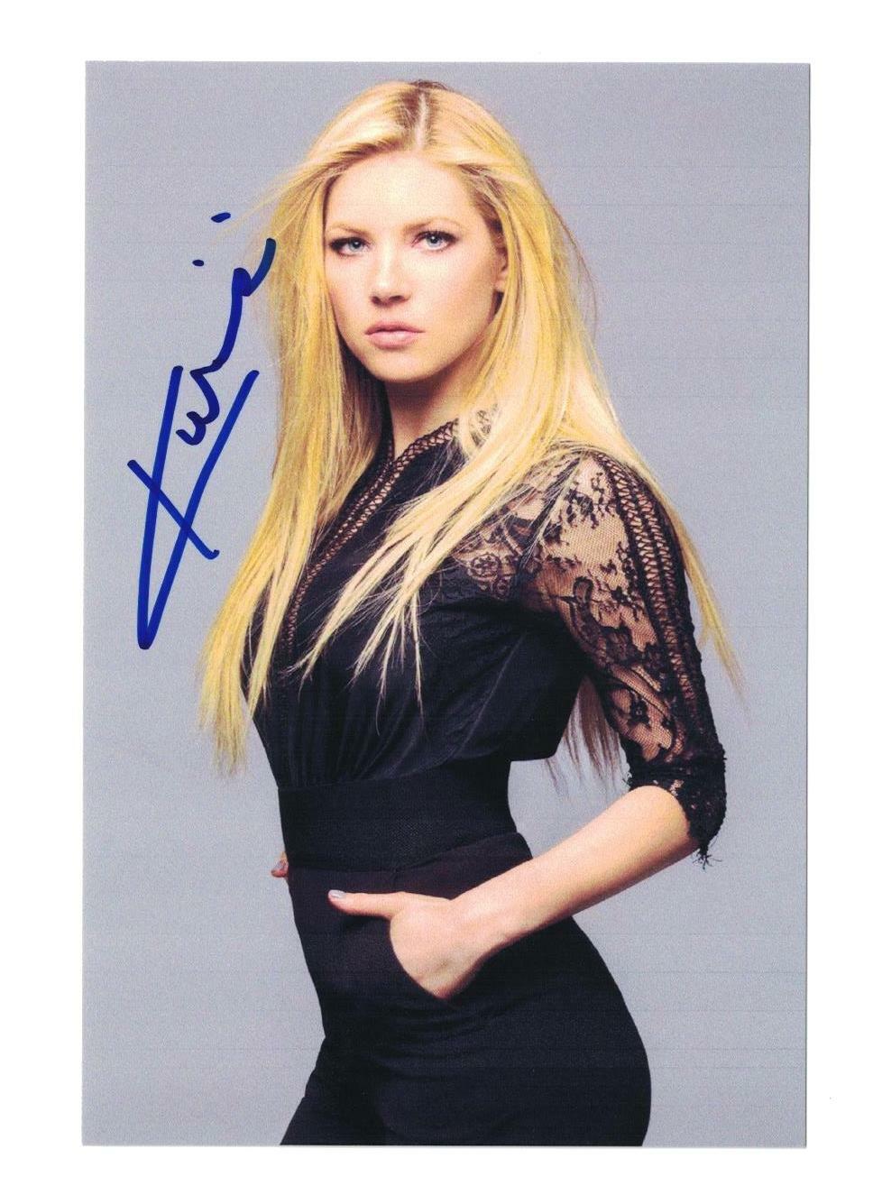 Katheryn Winnick Signed Autographed 4 x 6 Photo Poster painting Actress Sexy A