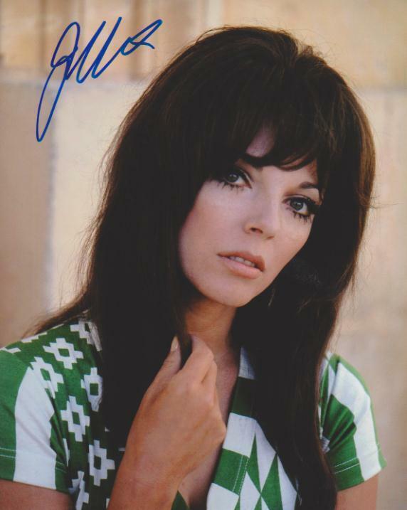 Joan Collins Original Autographed 8X10 Photo Poster painting signed @ Hollywood Show - Dynasty