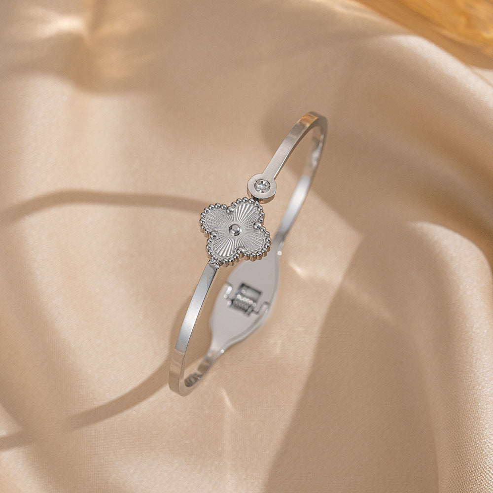 Elastic Open Four-Leaf Flower Titanium Steel Bracelet Fashionable Female Ins Versatile Bracelet