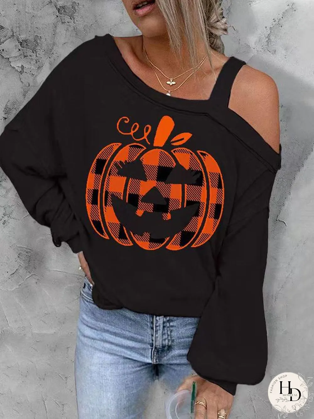 Slant Cold Shoulder Halloween Element Pattern Shirt