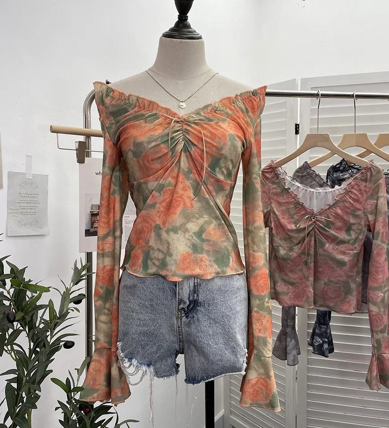 Uveng Vintage Print V-Neck Horn Sleeve Top Wooden Ear Lace With Short-Sleeved Long-Sleeved T-Shirt 9906