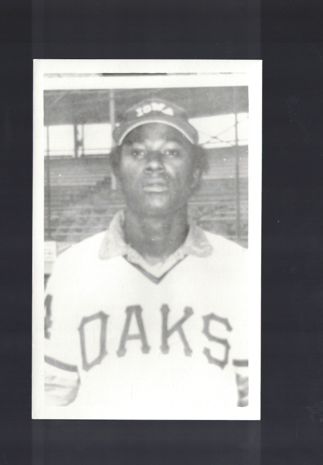 Ramón de los Santos Iowa Oaks Vintage Baseball Kodak Postcard RH1