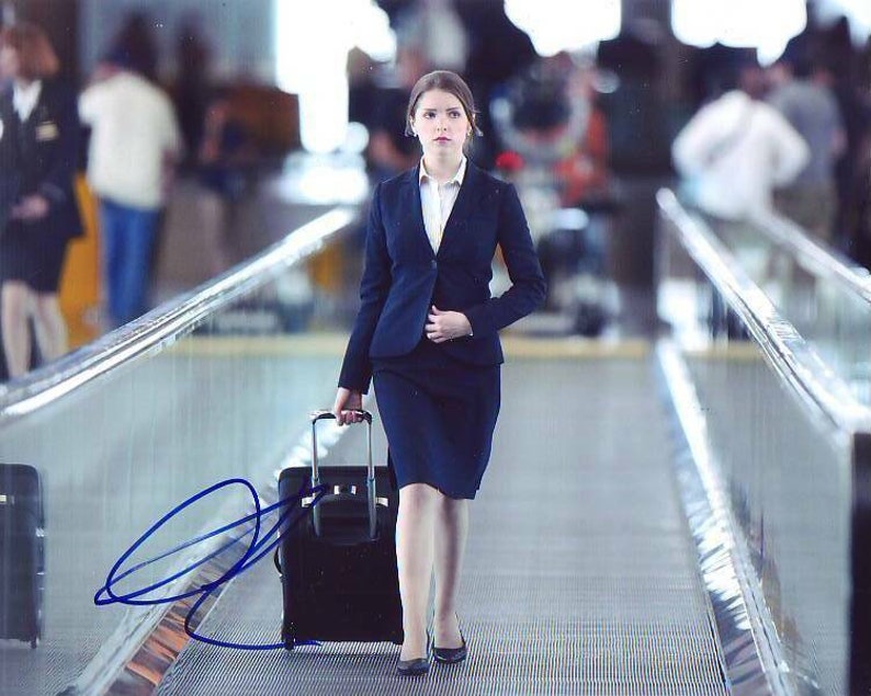 Anna kendrick signed autographed up in the air natalie keener 8x10 Photo Poster painting