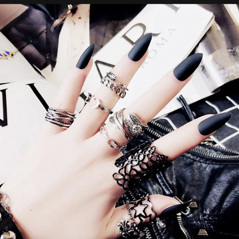 24Pcs Full Cover Pointed Head Scrub Temperament white matte false nails Wearable Stiletto Fake press on Nail with Glue for gils-Nail Inspo