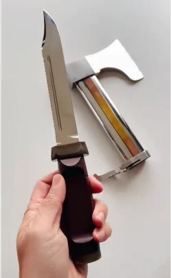 Axe with built-in short dagger, a multi-functional outdoor survival tool