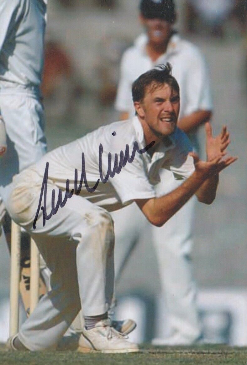 PHIL TUFNELL HAND SIGNED 6X4 Photo Poster painting ENGLAND CRICKET AUTOGRAPH 7