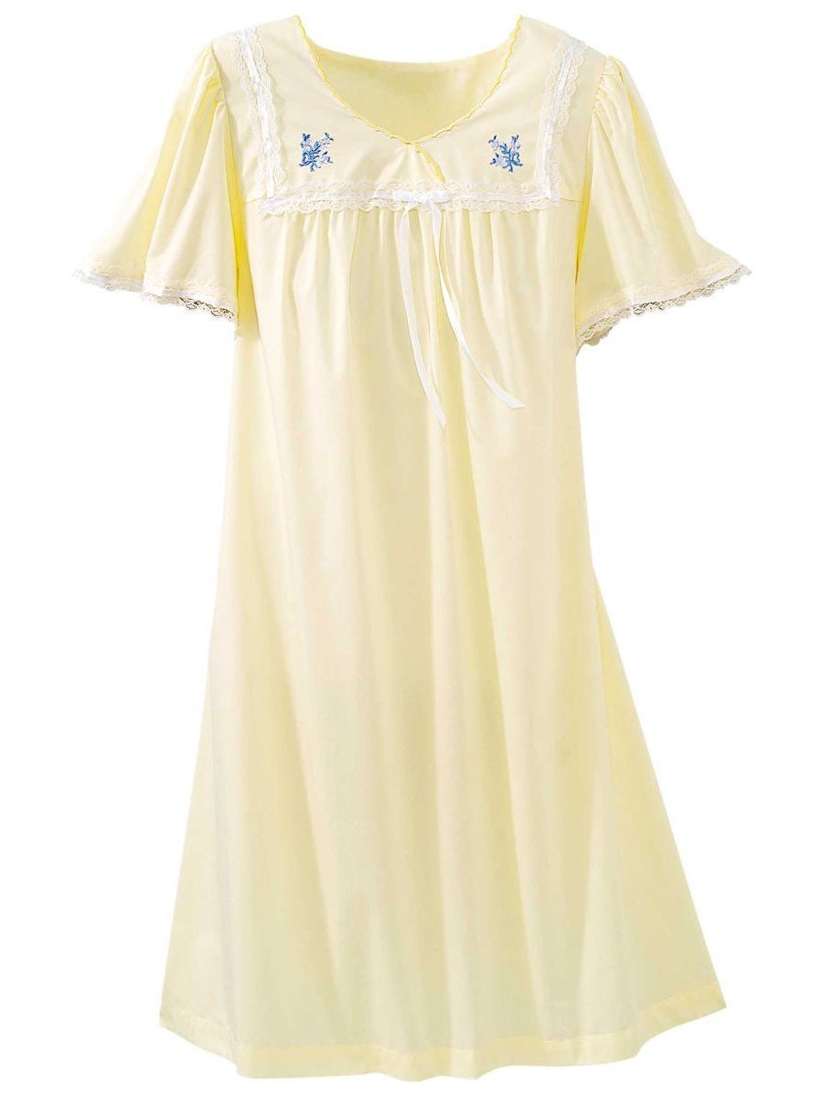 Batiste Nightgown
