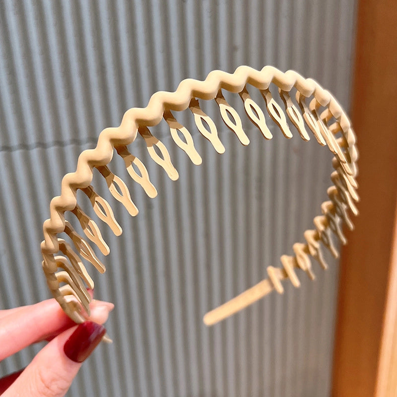 Women’s Minimalist Waves Plastic Hair Band