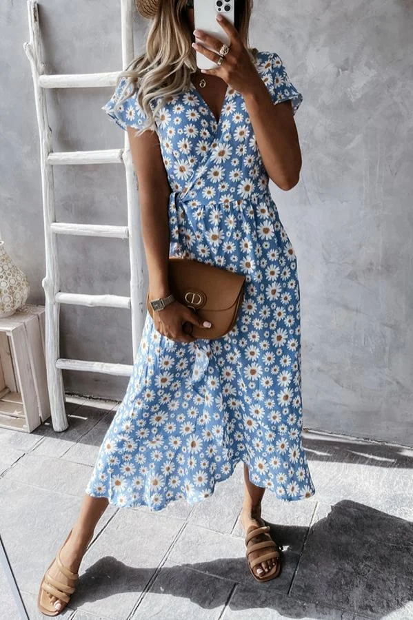 Loved By You Daisy Floral Midi Dress