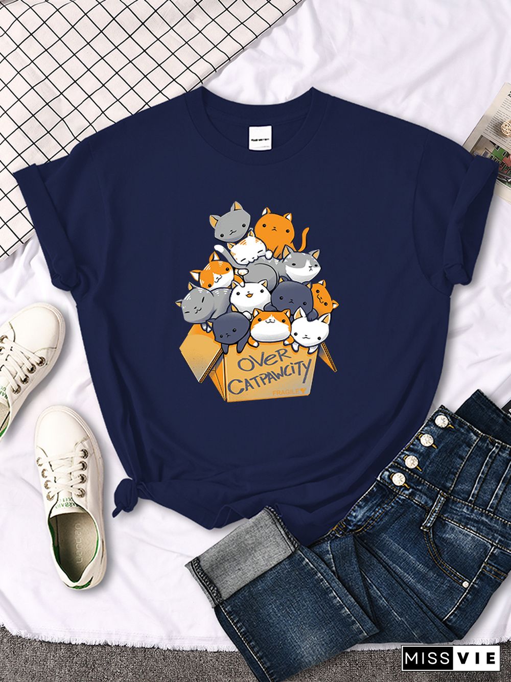 Womany Cats Gathered In The Printing Woman Tshirt Leisure Creativity T Shirt Summer Newtop Crewneck Breathable Woman T Shirts