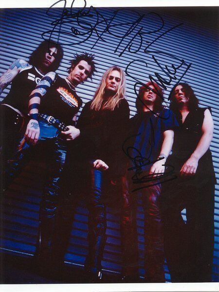 Skid Row genuine autograph IN PERSON signed 6x8