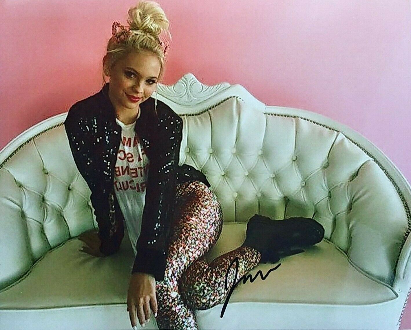 Jordyn Jones signed 8 x 10