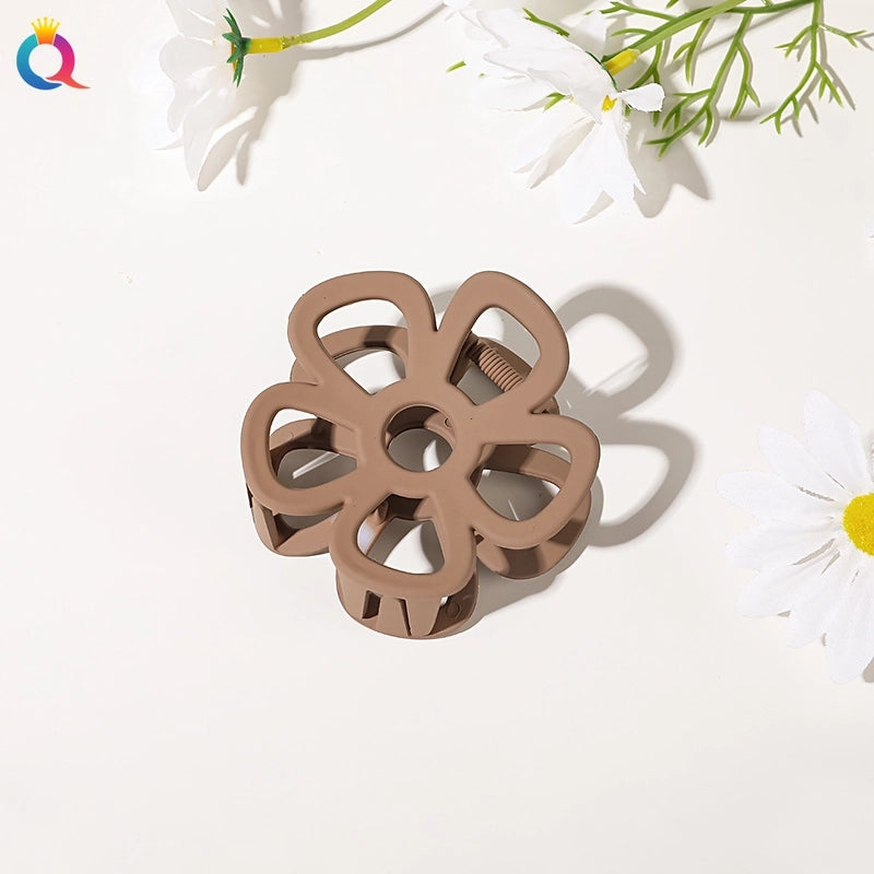 Fashion Flower Plastic Metal Stoving Varnish Hollow Out Hair Claws 1 Piece