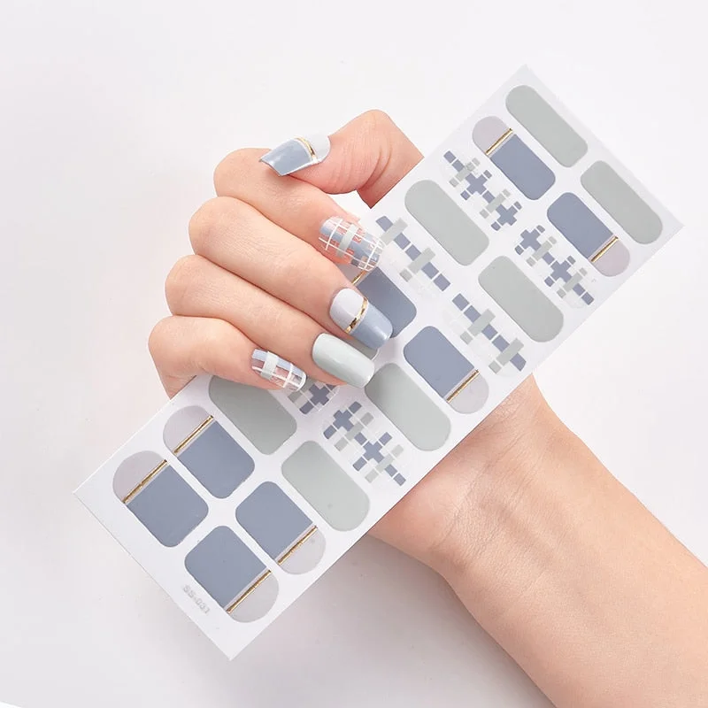 22 Tips/Sheet Solid Color And Striped Manicure Self Adhesive Nail Sticker Nail Stickers Designer Minimalist Design Nail Strips