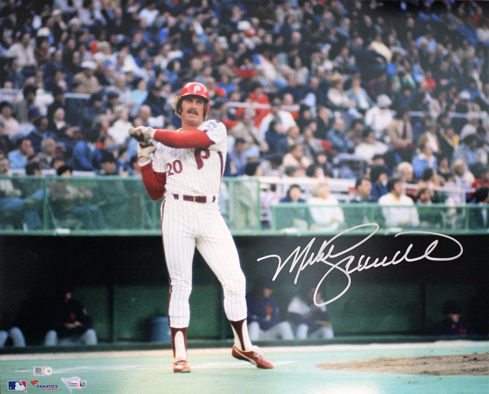 Autographed Mke Schmidt Philadelphia Phillies 16x20 Photo Poster painting - MLB Authenticated