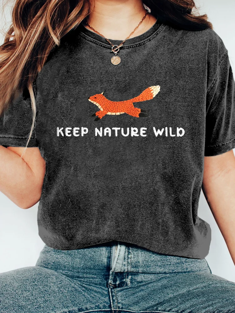 VChics Keep Nature Wild Fox Embroidered Washed T Shirt