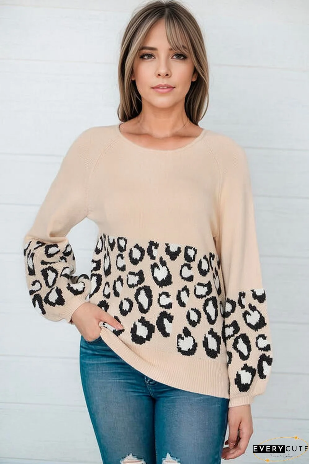 Round Neck Leopard Print Stitched Long-Sleeved Sweater