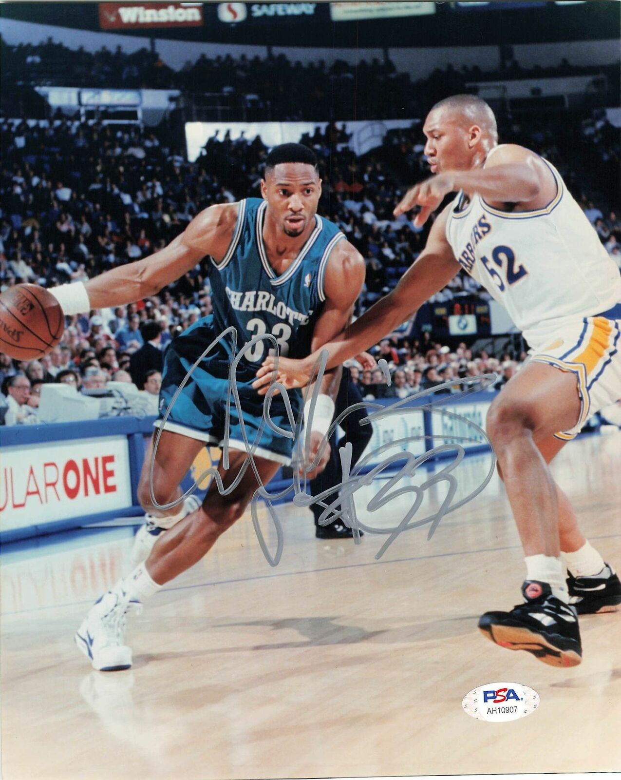 Alonzo Mourning signed 8x10 Photo Poster painting PSA/DNA Charlotte Hornets Autographed