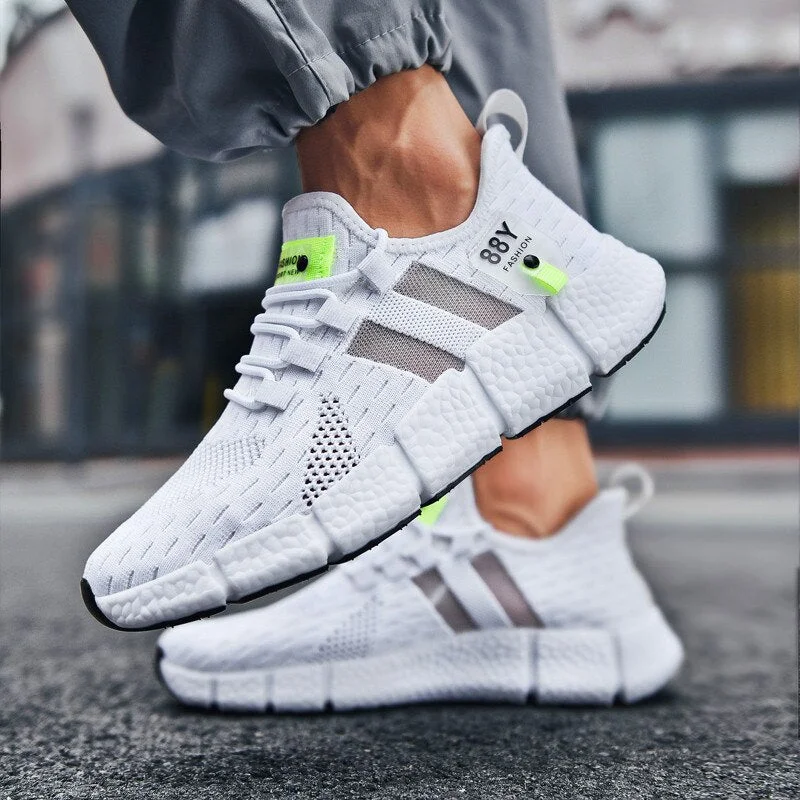 Sports Casual Shoes New Lightweight Breathable Mesh Sneakers Plus Size Damping Mens Shoes High Quality Men Casual Shoes Fashion