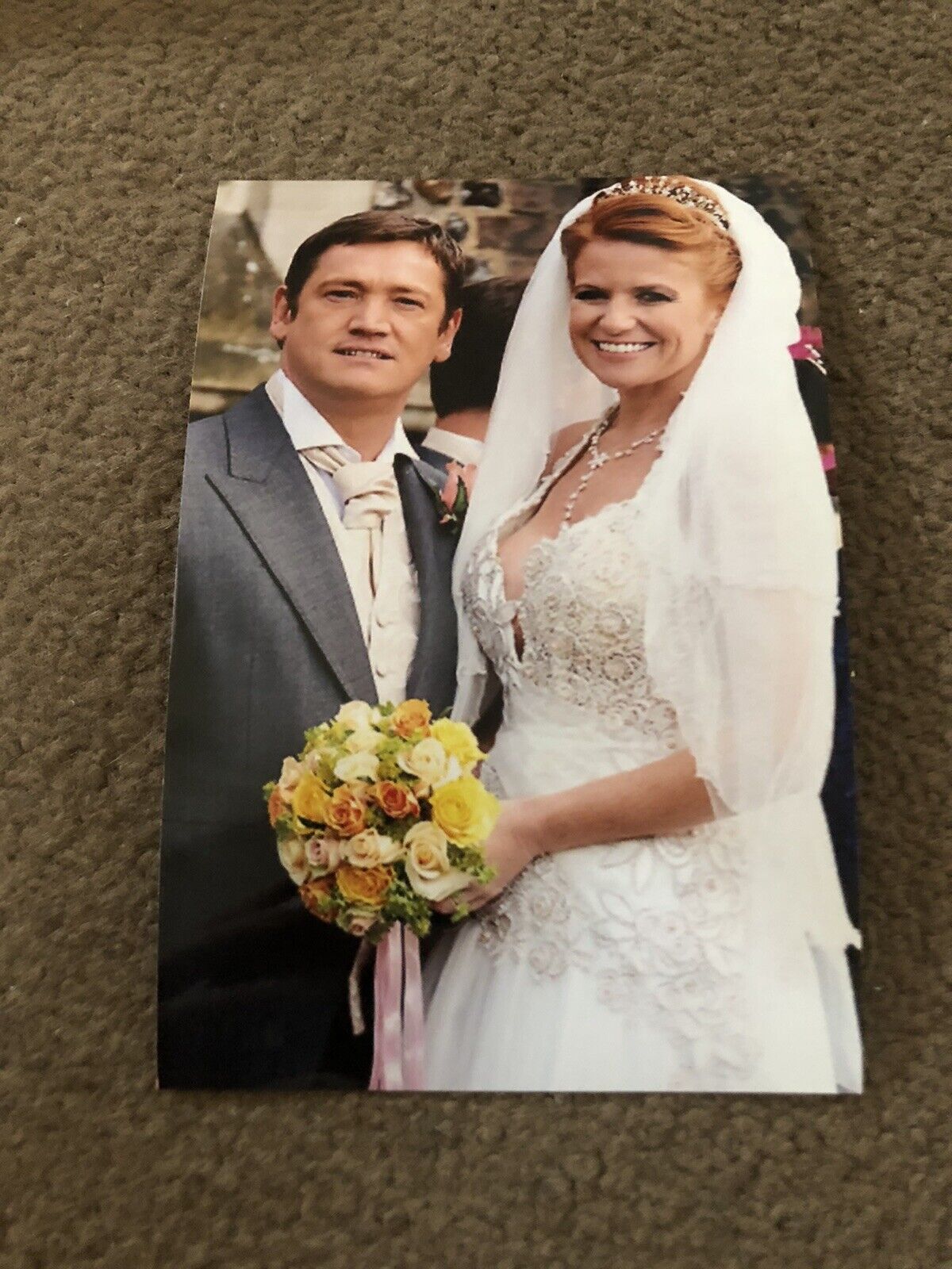 PATSY PALMER & SID OWEN (EASTENDERS) UNSIGNED Photo Poster painting- 6x4”