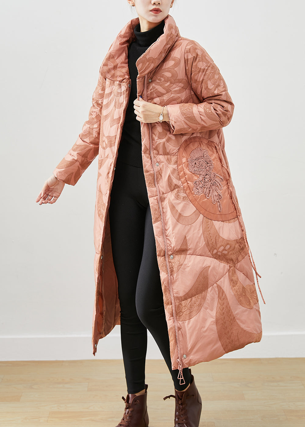 VCSHOES Pink Embroidered Applique Duck Down Winter Coats Winter