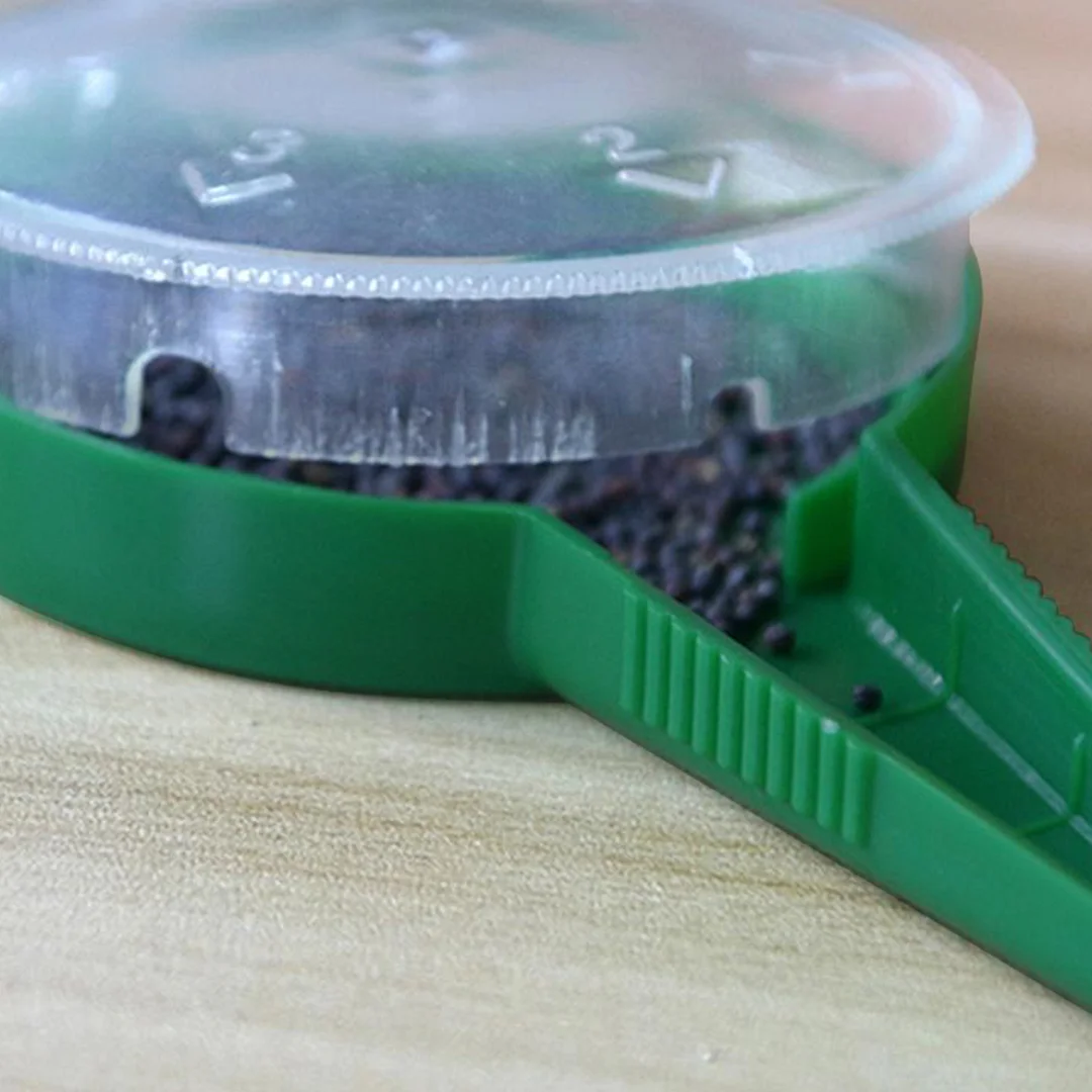 Seed Dispenser, Seed Spreaders Garden Seeder Sower with Adjustable Hole