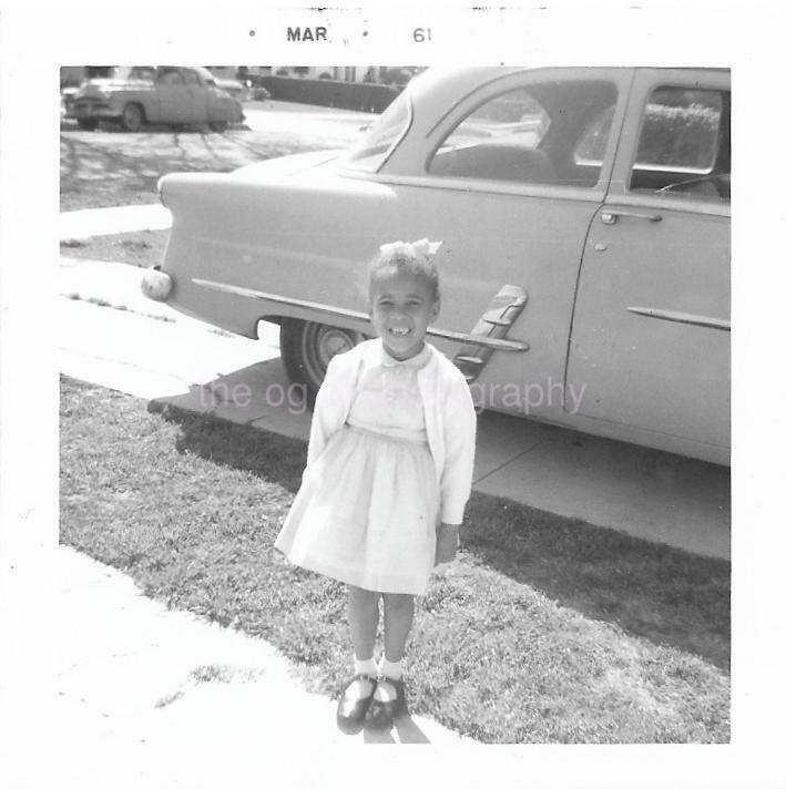 LITTLE GIRL Vintage 60's FOUND Photo Poster painting bwOriginal Snapshot 01 36 G