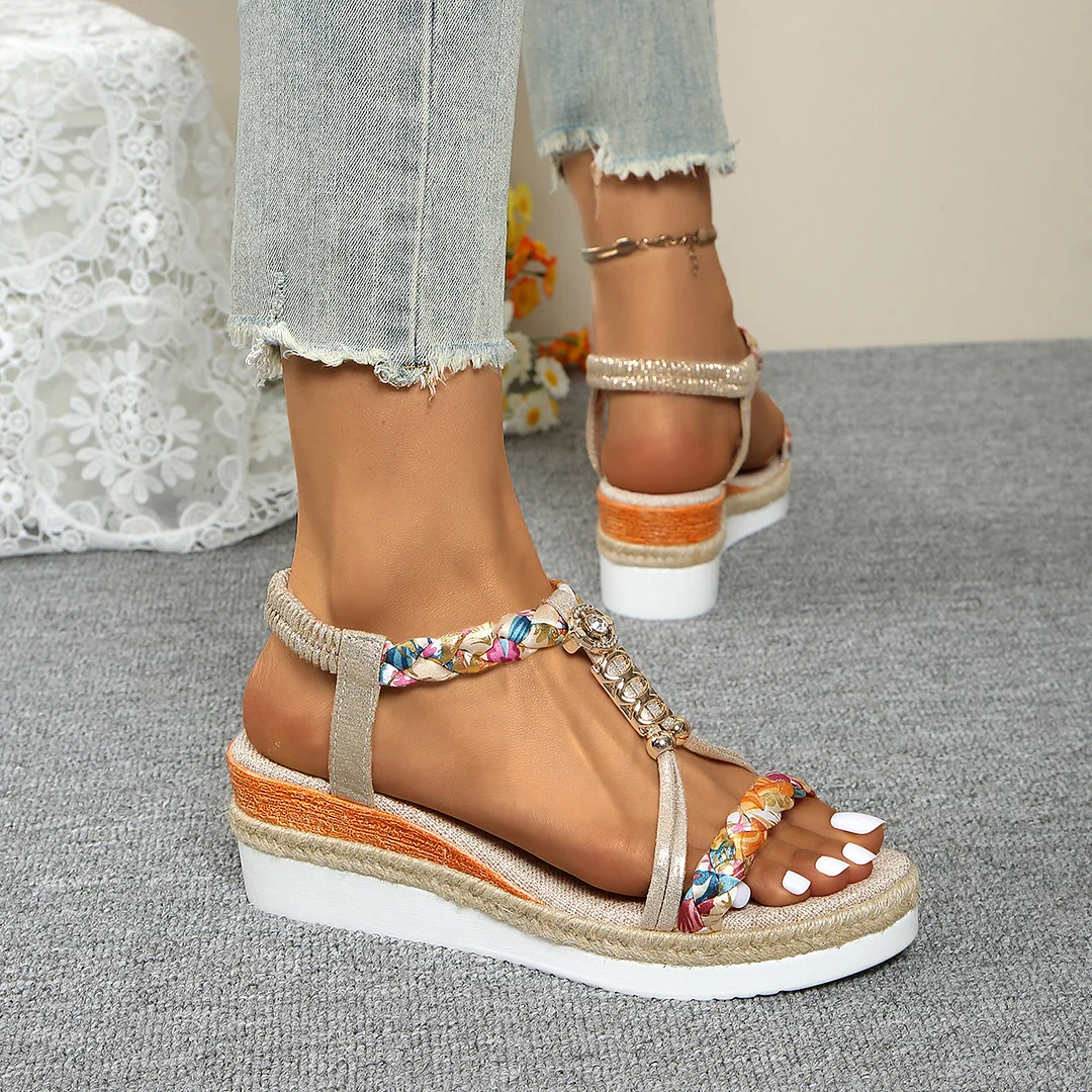 Yyvonne And Summer New Round Head Flat Bottom Heel Sandals Women Weaving Beads Toe Bohemian Thick-Soled Beach Sandals
