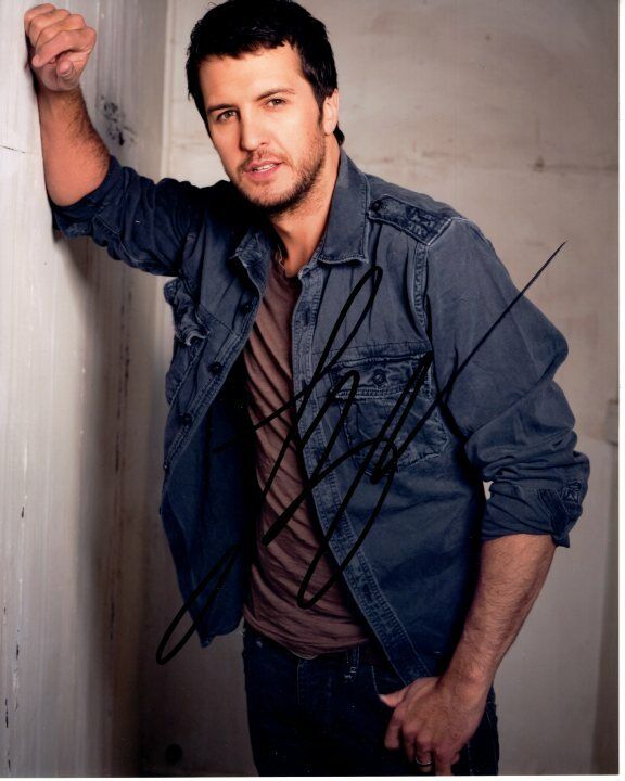 LUKE BRYAN Signed Autographed Photo Poster painting