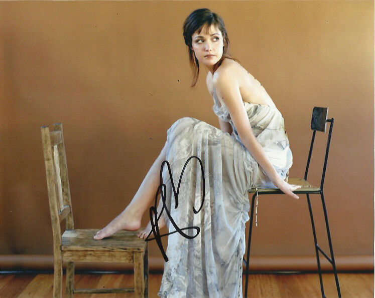 Rose Byrne Autographed Signed 8x10 Photo Poster painting COA