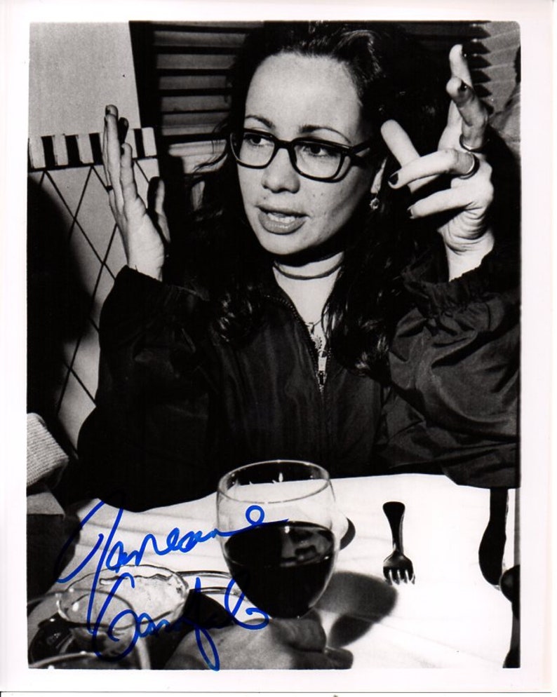 Janeane Garofalo Signed Autographed Glossy 8x10 Photo Poster painting - COA Matching Holograms