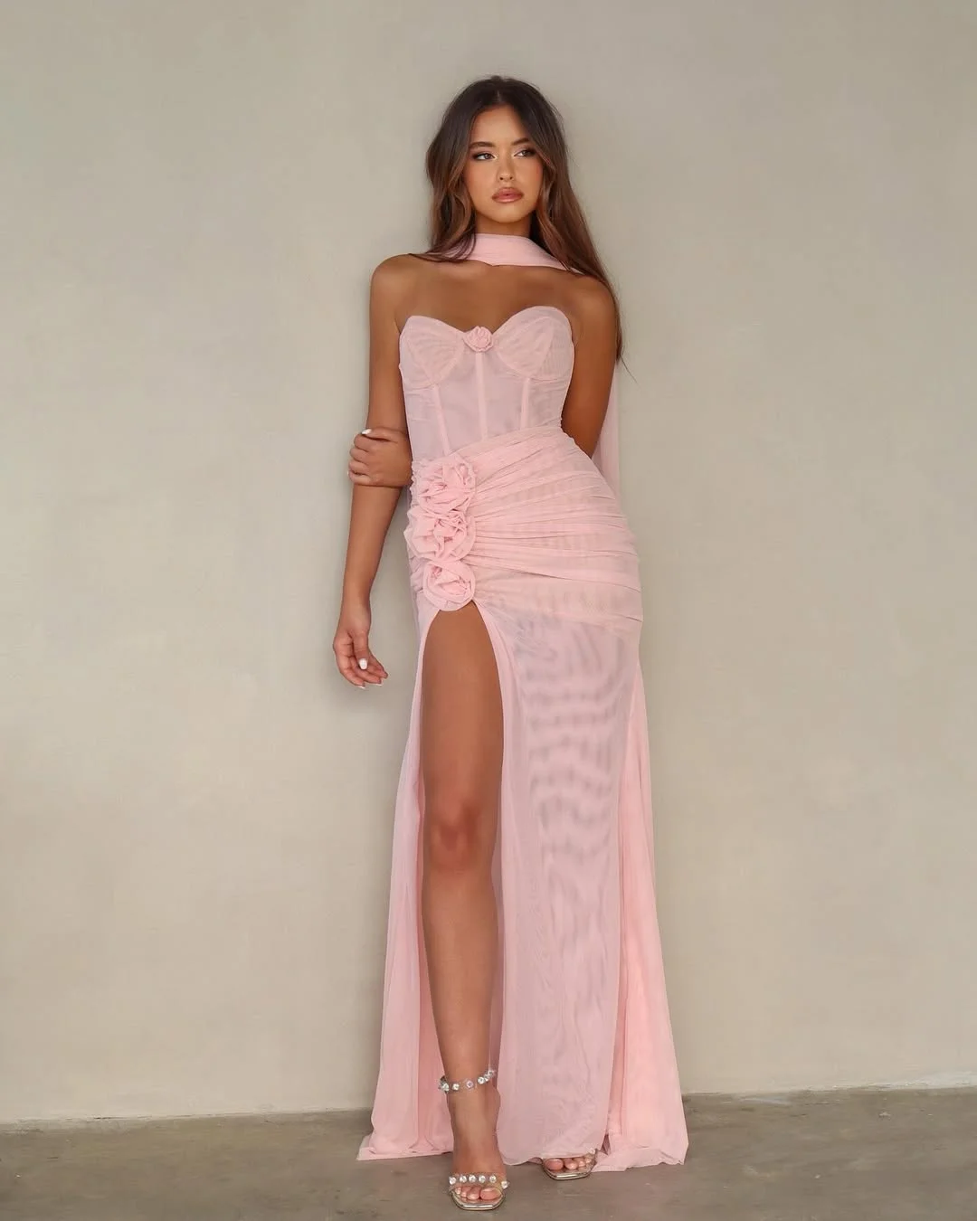 Romantic Blushing Pink Handmade Flower Sweetheart Split Prom Dress With Scarf YK0271