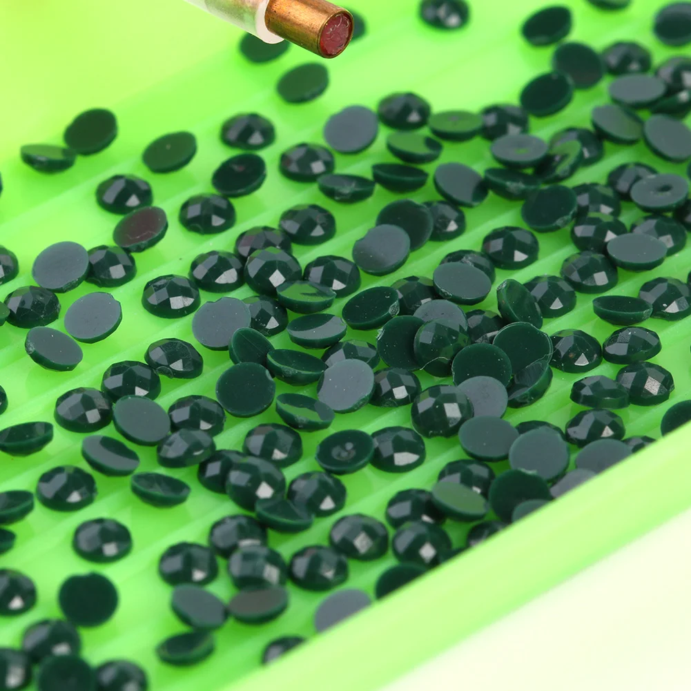 Round Drill Diamond Rhinestone(DMC 890)