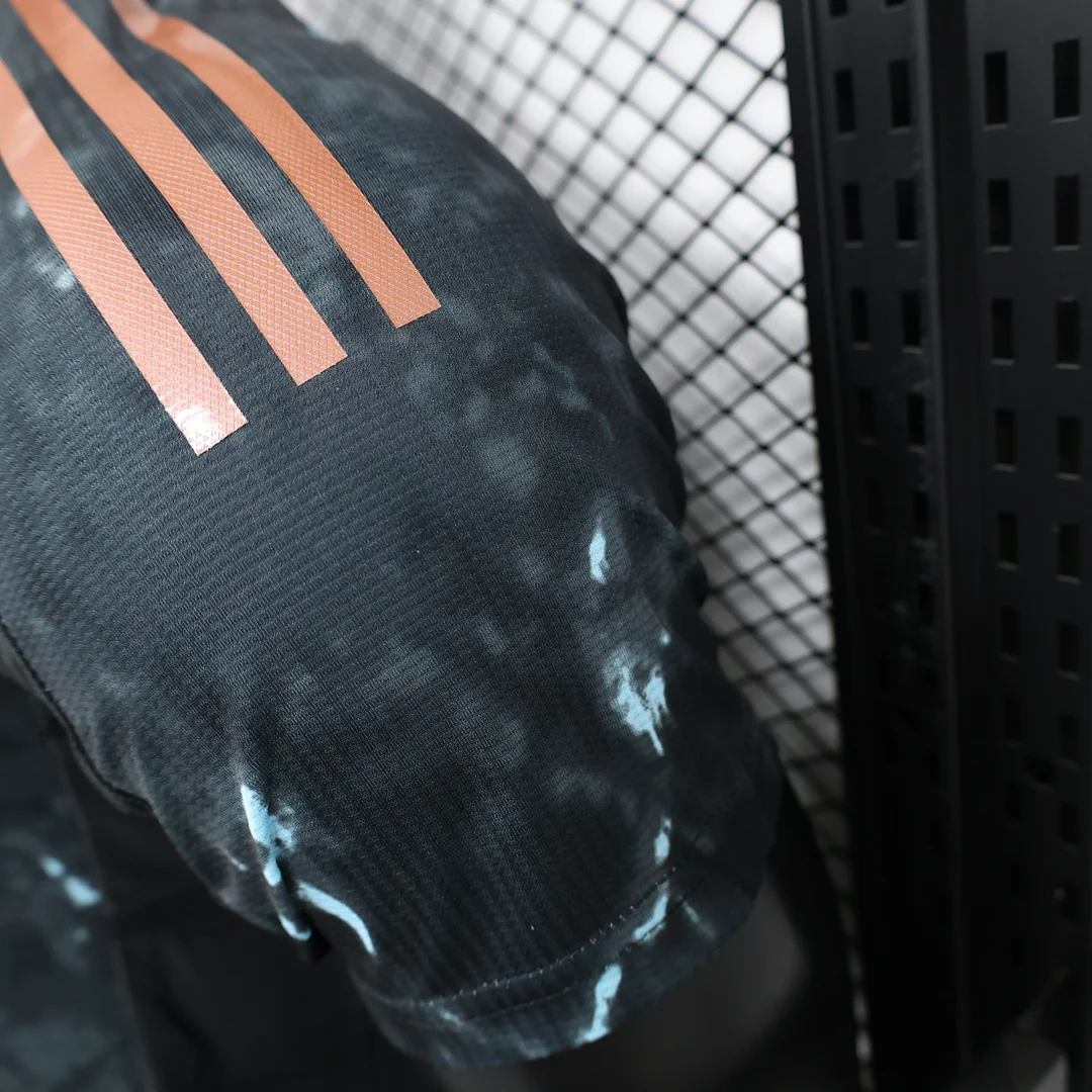 24/25 Bayern Munich Away Player Version Football T-Shirt Thai Quality