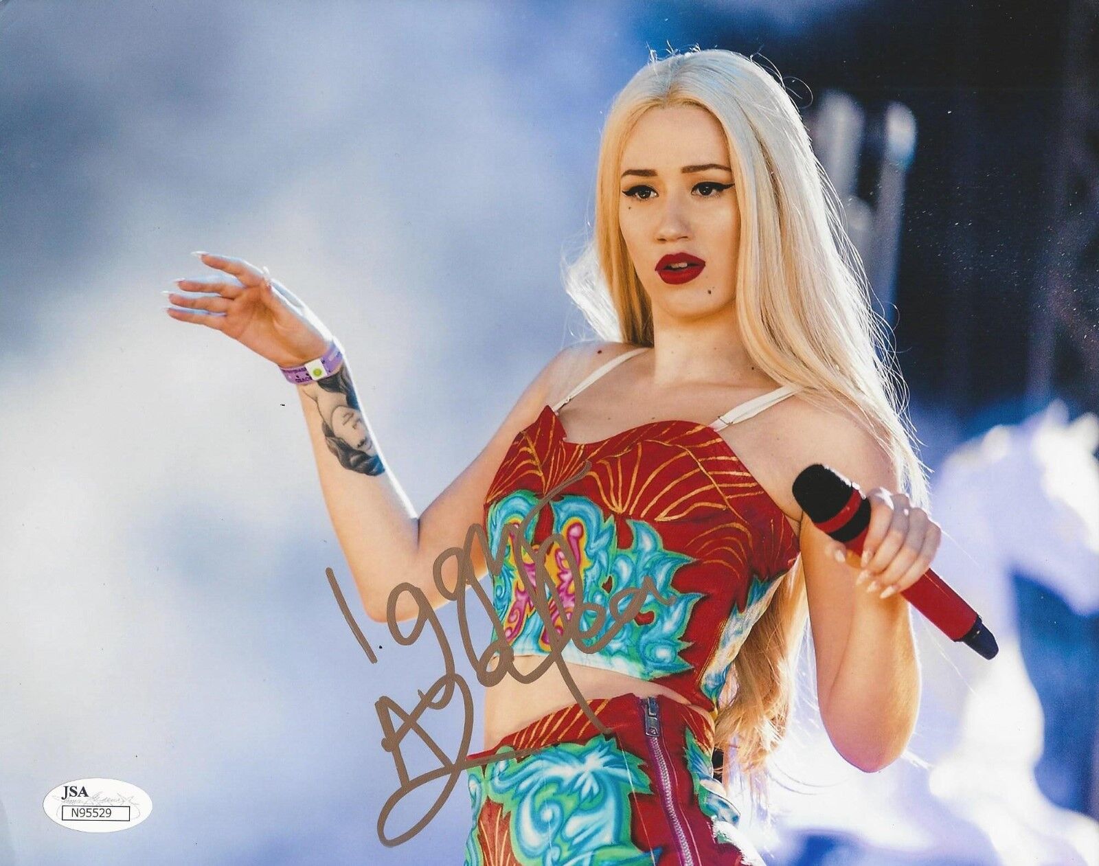 Iggy Azalea REAL hand SIGNED 8x10 Photo Poster painting #3 JSA COA Hip Hop & Pop Star Autograph