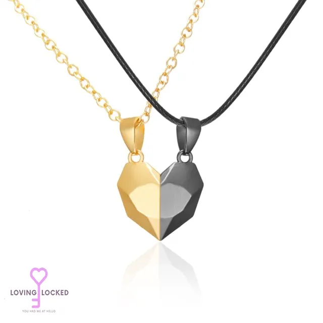 Lovinglocked Couples Magnetic Heart Pendants (2Pcs)