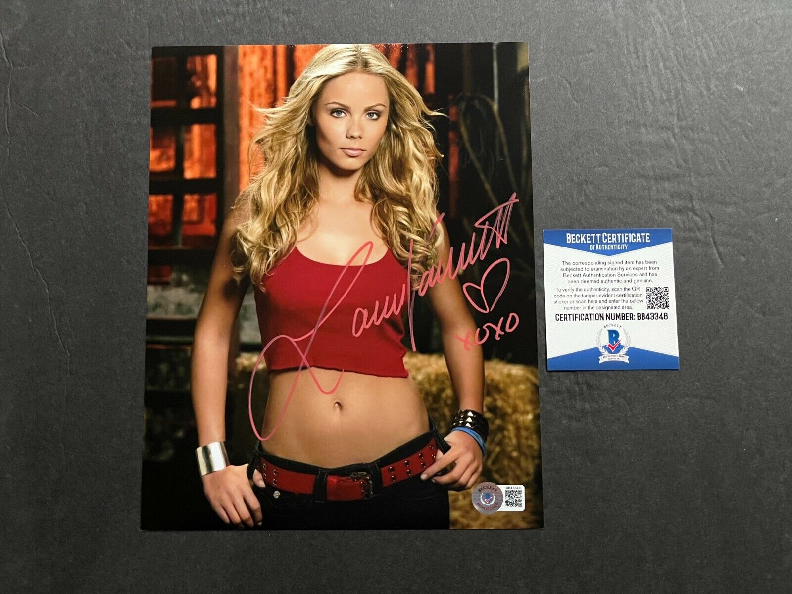 Laura Vandervoort Hot signed autographed classic sexy 8x10 Photo Poster painting Beckett BAS Coa