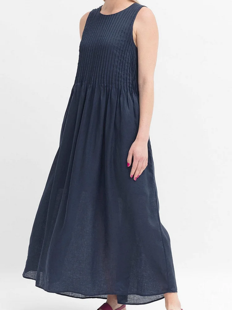 Pleated Sleeveless Midi Dress