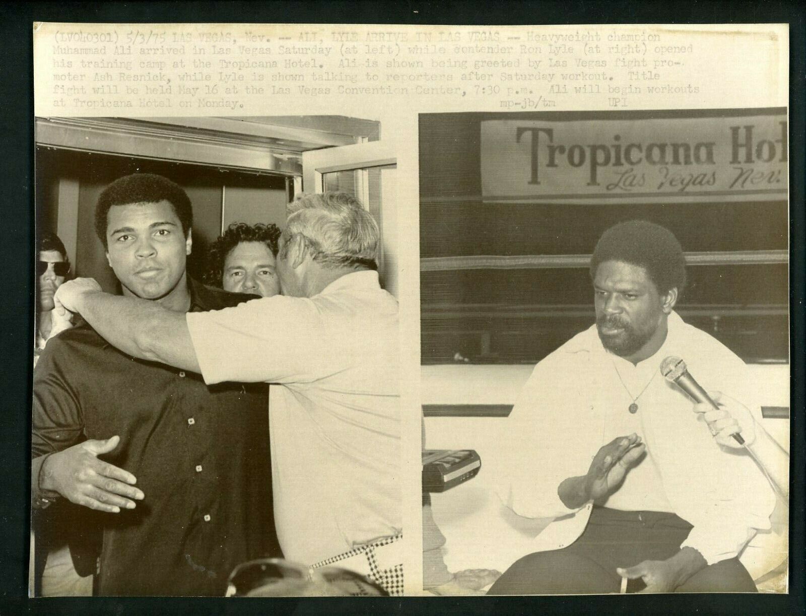 Muhammad Ali & Ron Lyle at Tropicana Hotel Las Vegas 1975 Press Photo Poster painting Boxing