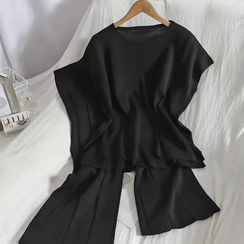 Uveng Uveng New Solid Color Round-Neck Sleeveless Vest Knitted Nine-Piece Trousers Set Thin Ice Silk Two-Piece Women