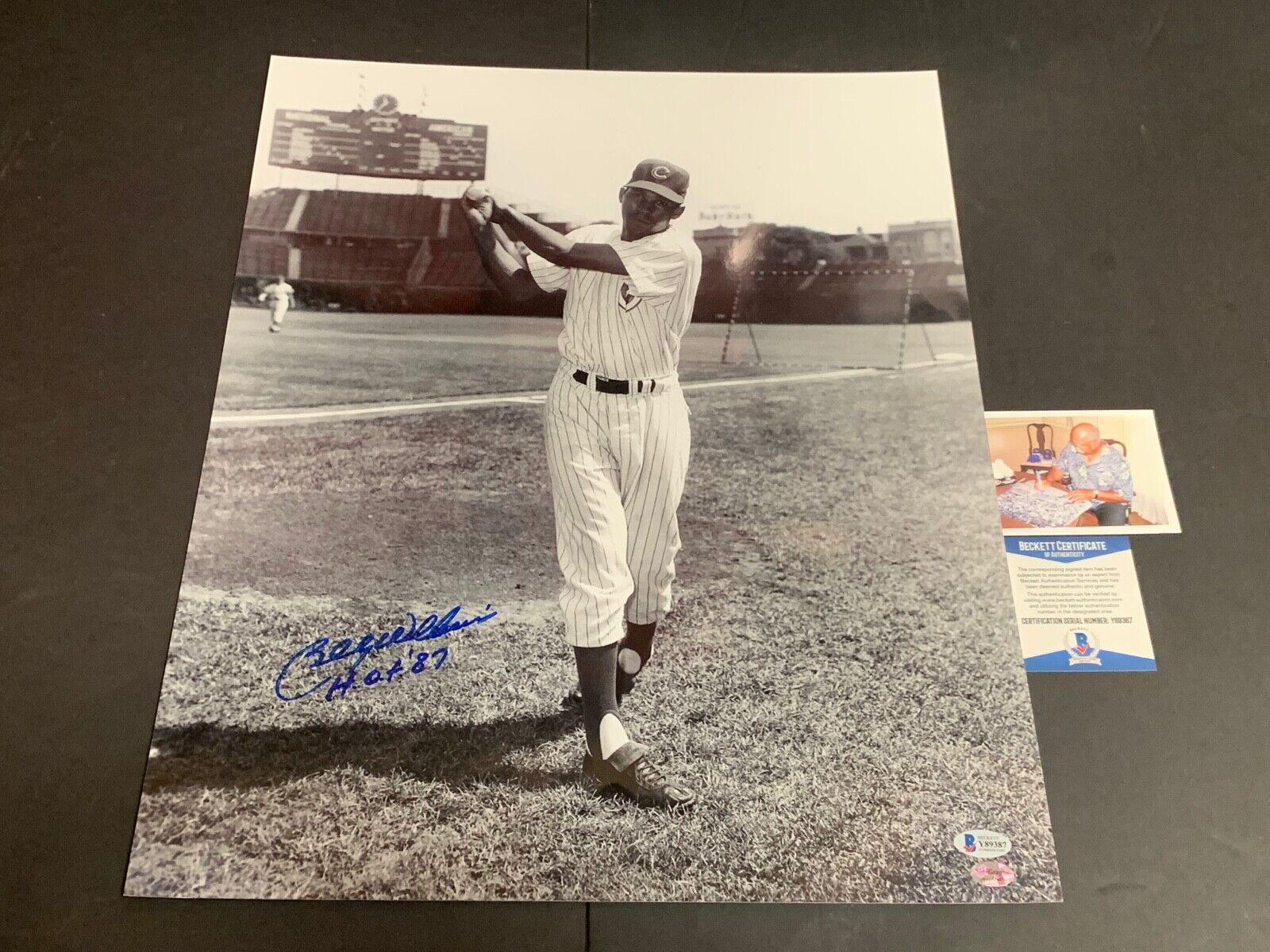 Billy Williams Chicago Cubs Autographed Signed 16x20 Beckett COA d