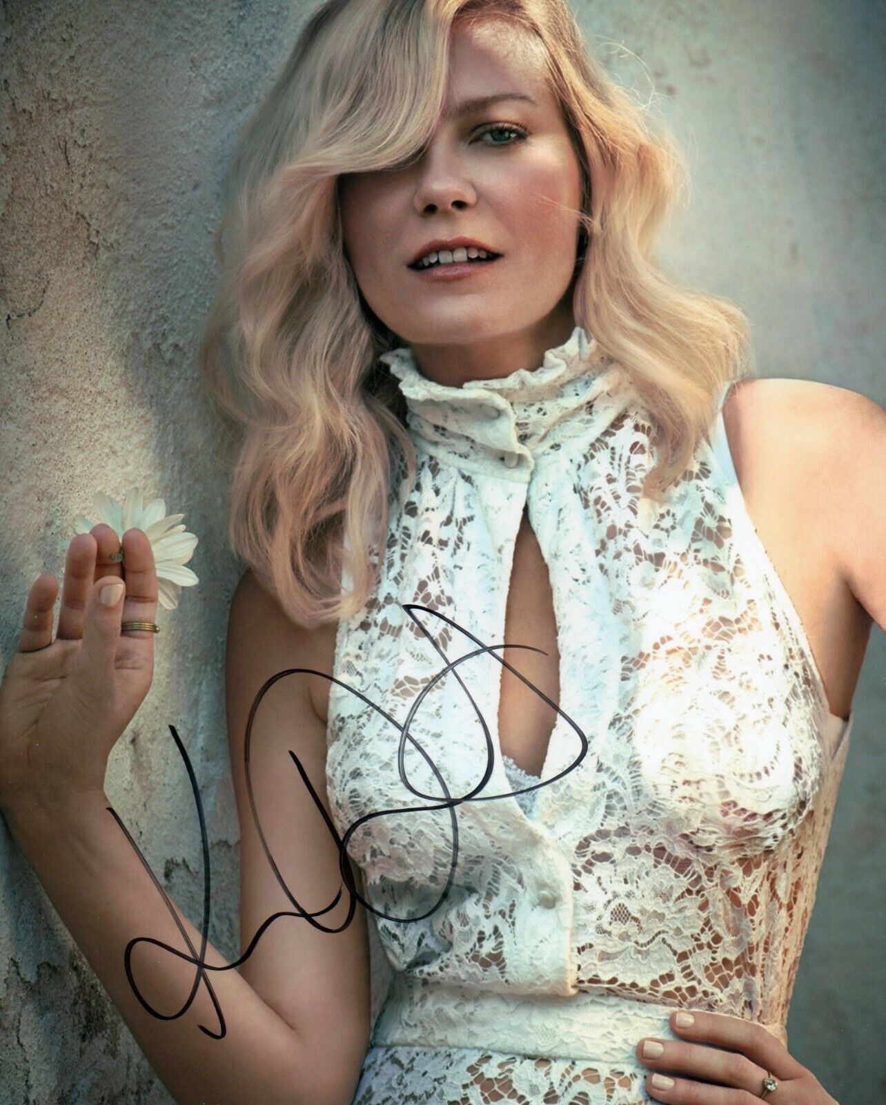 Autographed Kirsten Dunst signed 8 x 10 Photo Poster painting Hot