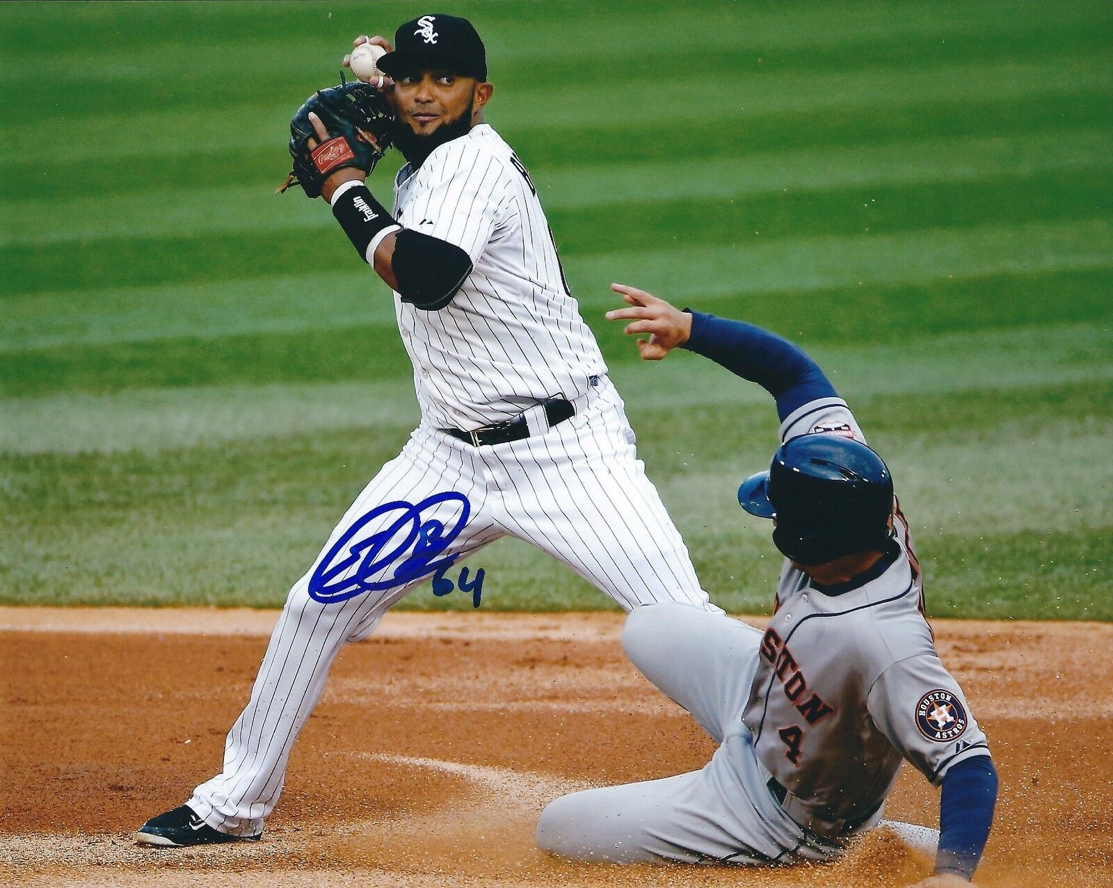 Signed 8x10 EMILIO BONIFACIO Chicago White Sox Photo Poster painting - COA