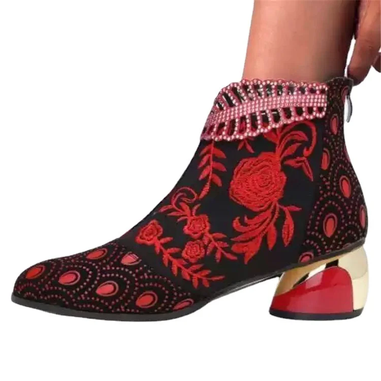 Yyvonne And Ethnic Women's Shoes Embroidered Rough And Autumn And Winter Women's Boots Large Size Martin Women's Short Boots 2025 New