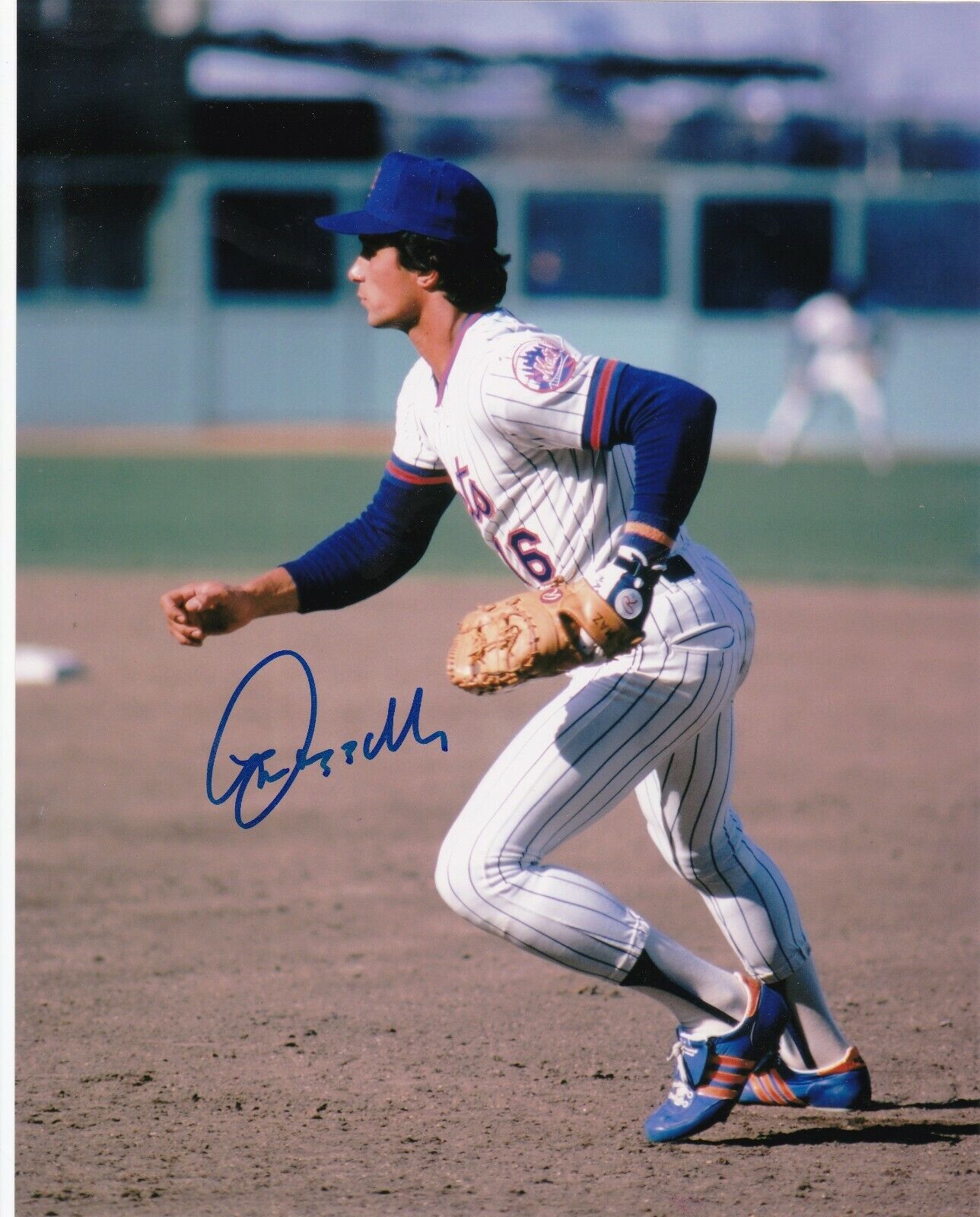 LEE MAZZILLI NEW YORK METS ACTION SIGNED 8x10